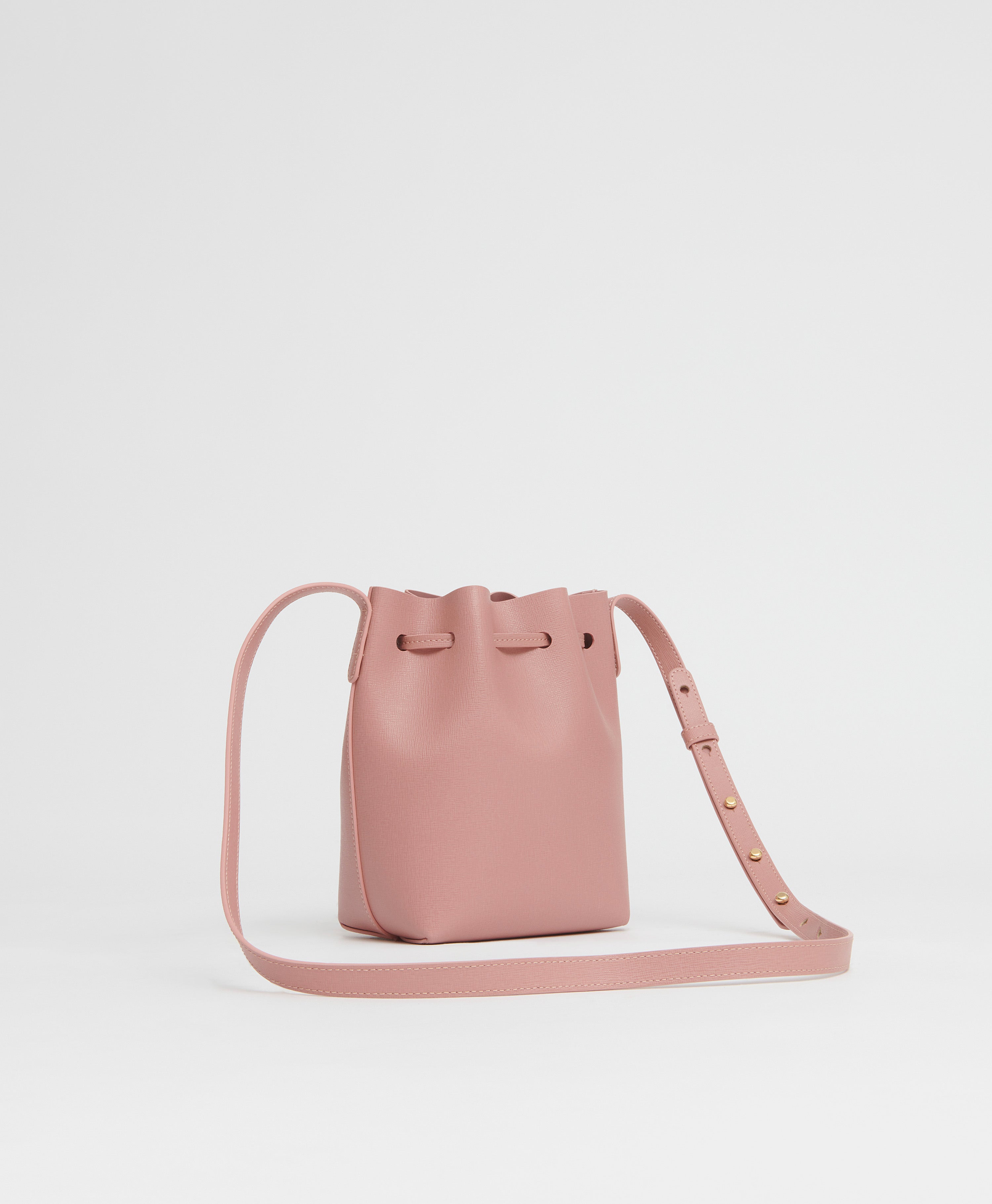 Minimalist Scallop Trip Bucket Bag with Inner Pouch