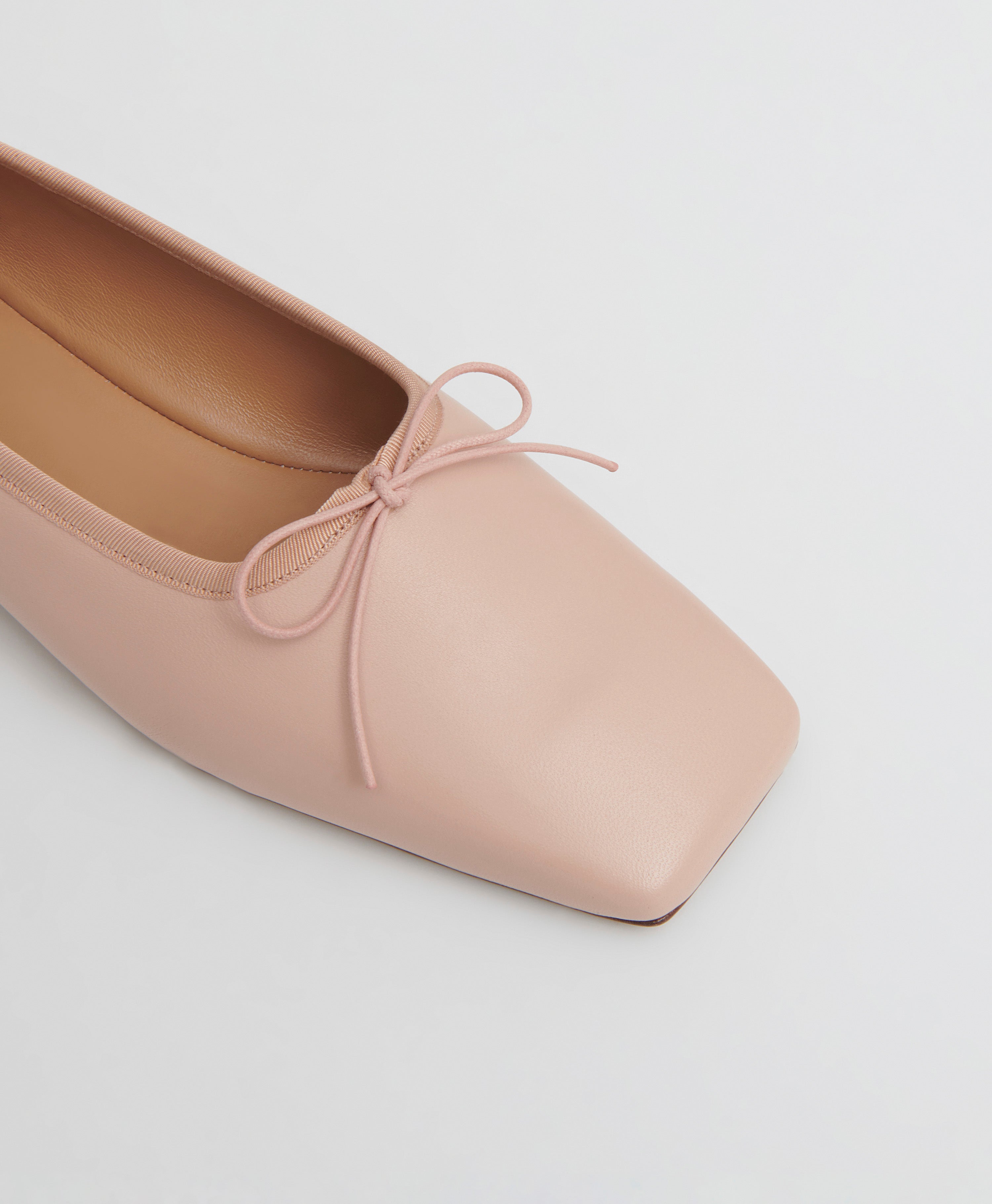 Mansur gavriel discount square toe loafer