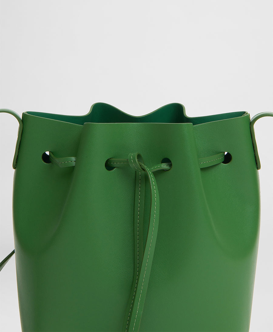 Luxury Tote Women INS Fashion Bucket Bag Versatile Crossbody Bag Monogram  Coated Canvas Waterproof Handheld Shoulder Bag